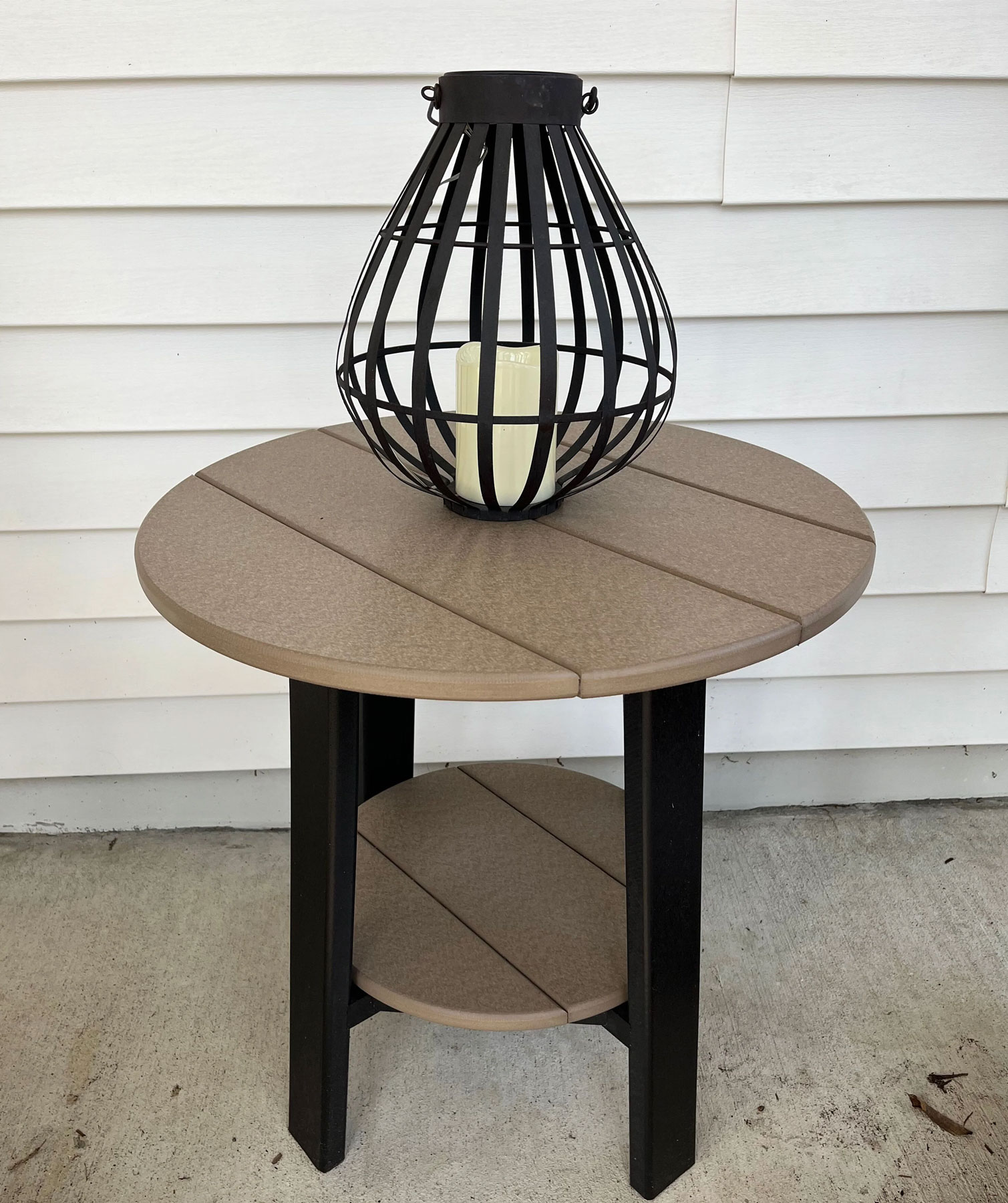 Poly Deluxe End Table in Weatherwood on Black
